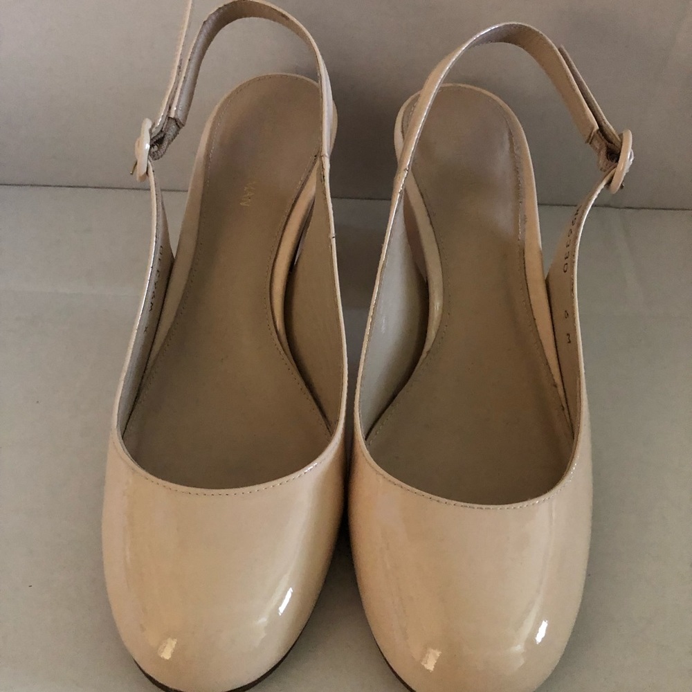 STUART WEITZMAN PUMPS